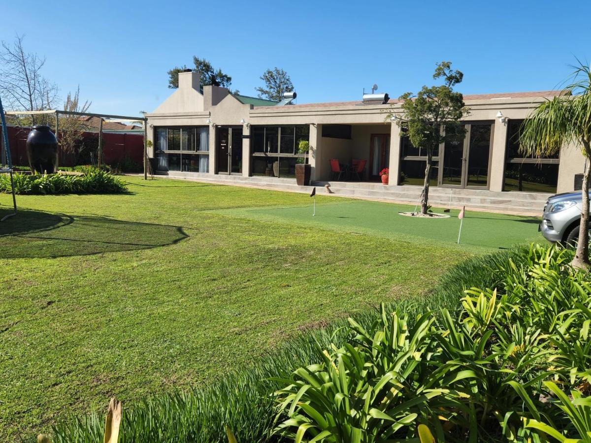 דרבנוויל Dilisca Guesthouse מראה חיצוני תמונה