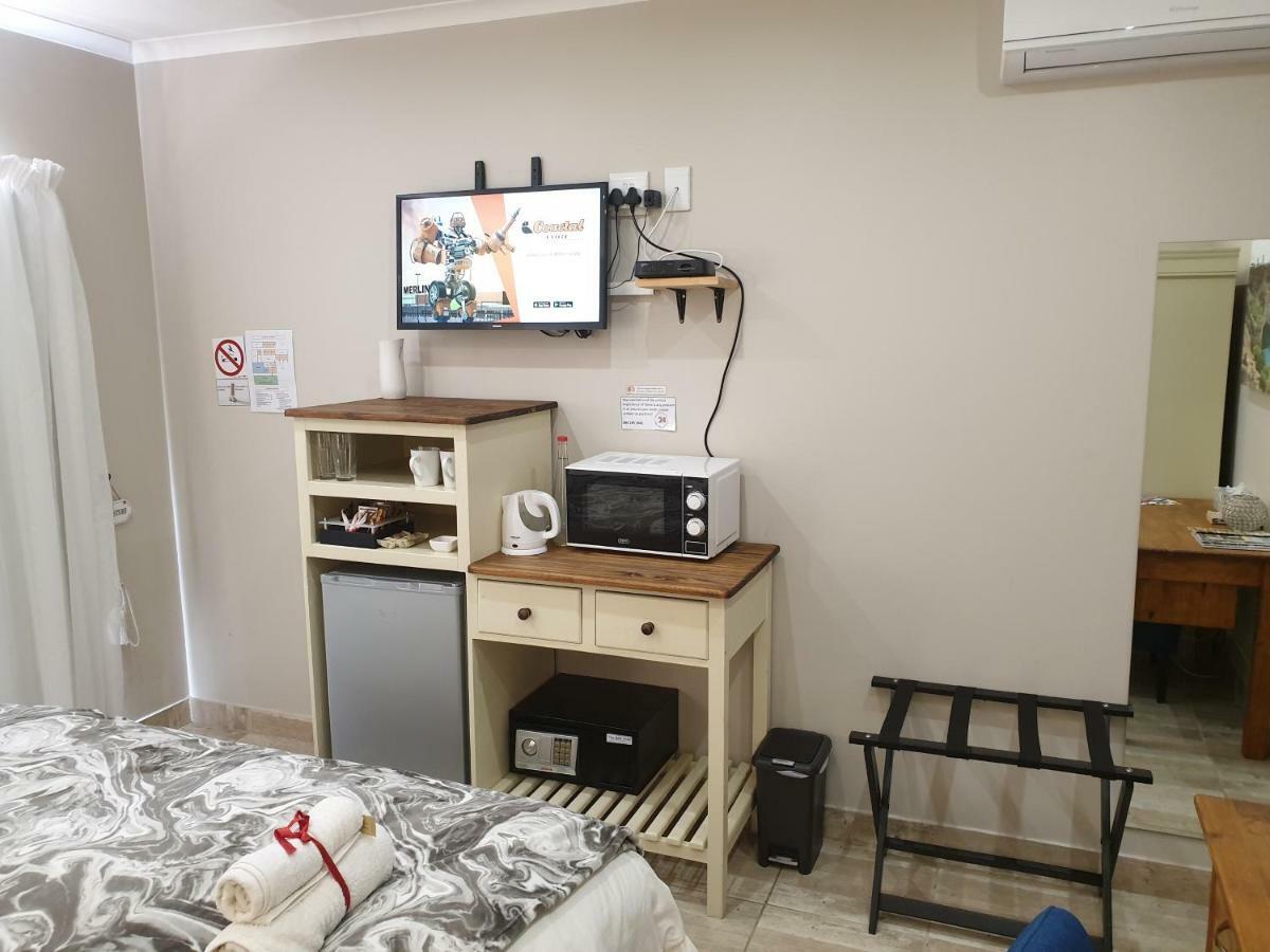דרבנוויל Dilisca Guesthouse מראה חיצוני תמונה